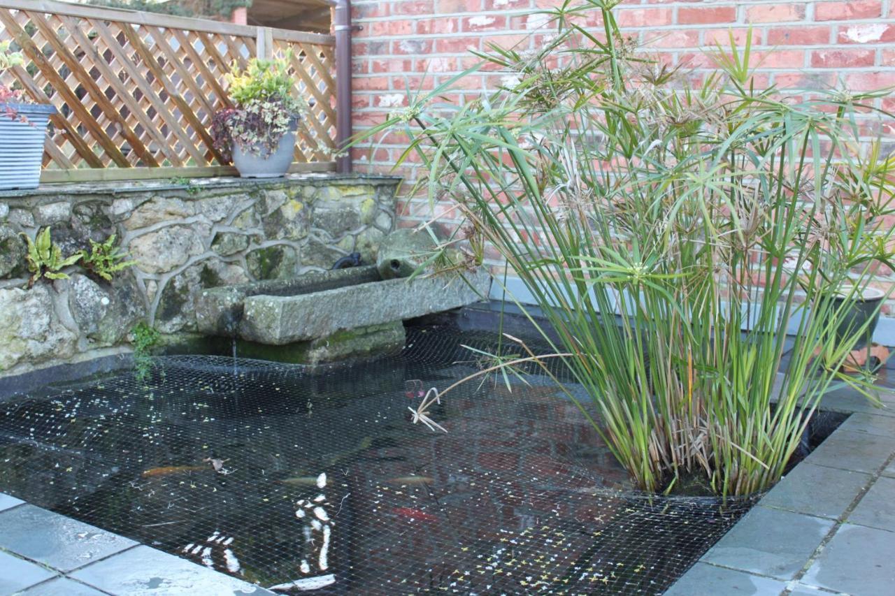 Beautiful Barn Conversion, 3 Bed, Hot Tub, Sauna, Gym, Enclosed Garden Ryde  Extérieur photo
